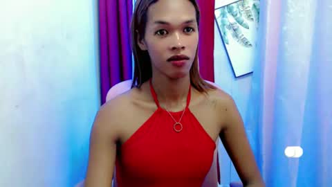 Snapshot of native_princess1 chatting on February 15, 2:04 am native_princess1 online show from February 15, 2:04 am