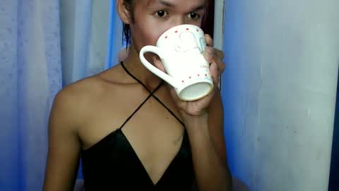 Snapshot of native_princess1 chatting on March 7, 7:41 am native_princess1 online show from March 7, 7:41 am