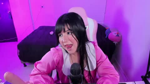 natsuki online show from June 4, 12:49 am