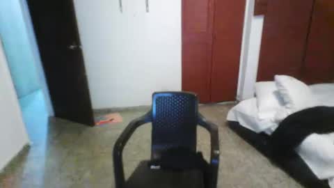 Snapshot of natsurept chatting on December 21, 10:44 am Jose online show from December 21, 10:44 am