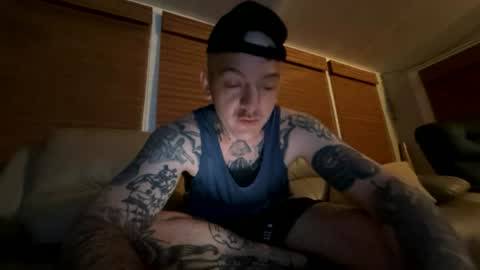 Snapshot of natti_daddy chatting on June 28, 12:49 am Nattidaddy online show from June 28, 12:49 am