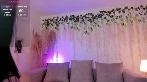 Snapshot of natti_london chatting on November 29, 6:16 am natti_london online show from November 29, 6:16 am