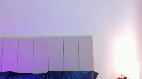 Nathalie online show from June 7, 8:01 pm