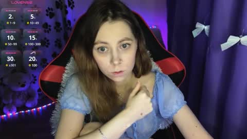 Snapshot of natural_babe666 chatting on December 28, 10:36 am natural_babe666 online show from December 28, 10:36 am