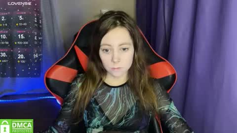 Snapshot of natural_babe666 chatting on December 4, 9:40 am natural_babe666 online show from December 4, 9:40 am