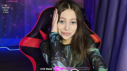 natural_babe666 online show from May 2, 9:53 pm