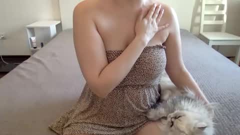 Snapshot of natural_beauty201 chatting on February 24, 8:17 am Penelopa369 online show from February 24, 8:17 am