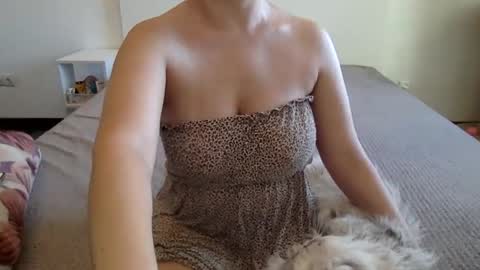 Snapshot of natural_beauty201 chatting on September 29, 8:08 am Penelopa369 online show from September 29, 8:08 am