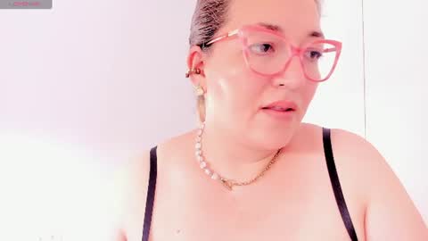 Snapshot of naty__mature_ chatting on July 30, 5:45 pm Nataly online show from July 30, 5:45 pm
