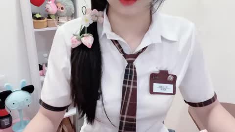 Kiki online show from April 30, 1:12 am