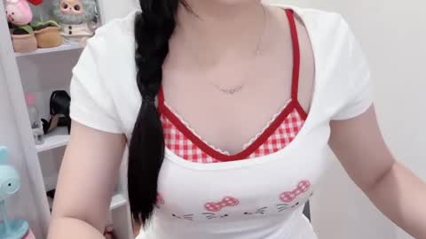 Snapshot of natycutiegirl chatting on June 9, 2:34 am Kiki online show from June 9, 2:34 am