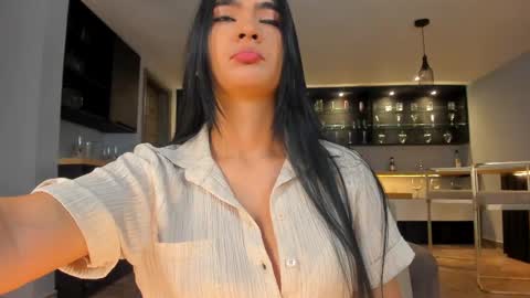 Snapshot of natyferrer chatting on March 1, 10:24 am Naty Ferrer online show from March 1, 10:24 am