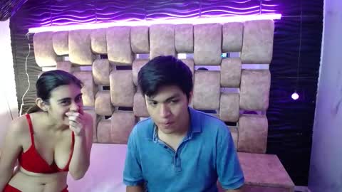 Snapshot of natyyalex chatting on October 22, 8:30 pm Naty y Alex online show from October 22, 8:30 pm