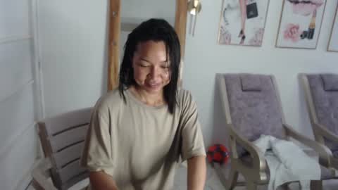 Snapshot of natzumi_mcqueen chatting on July 24, 2:48 pm Stella Mcqueen online show from July 24, 2:48 pm