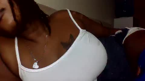 Snapshot of naughty8779 chatting on May 24, 12:37 am naughty8779 online show from May 24, 12:37 am