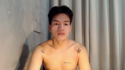 Snapshot of naughty_angelo chatting on July 23, 2:09 am naughty_angelo online show from July 23, 2:09 am