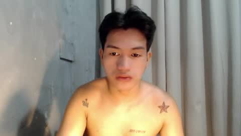 Snapshot of naughty_angelo chatting on July 24, 8:29 pm naughty_angelo online show from July 24, 8:29 pm