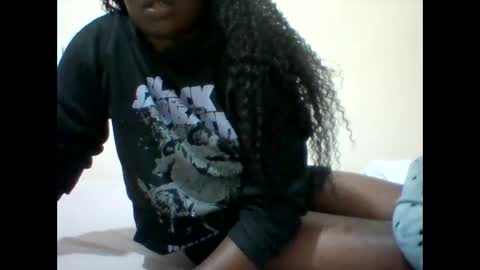 Snapshot of naughty_baddie5 chatting on May 2, 6:46 pm candy online show from May 2, 6:46 pm