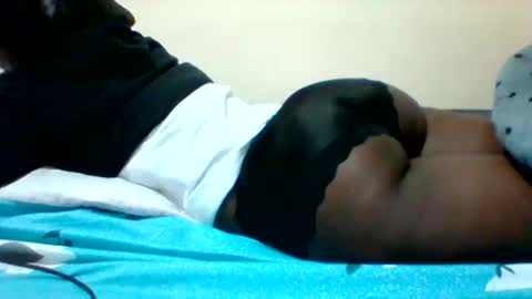 Snapshot of naughty_baddie5 chatting on May 15, 7:32 pm candy online show from May 15, 7:32 pm