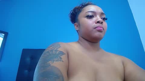 naughty_big_ass18 online show from November 29, 10:02 pm