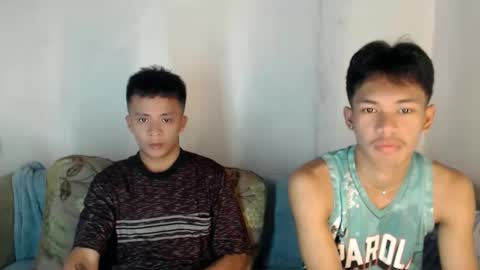 itzme cyril online show from April 28, 12:09 am