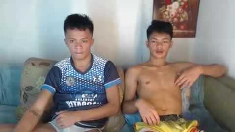 itzme cyril online show from April 28, 4:34 pm