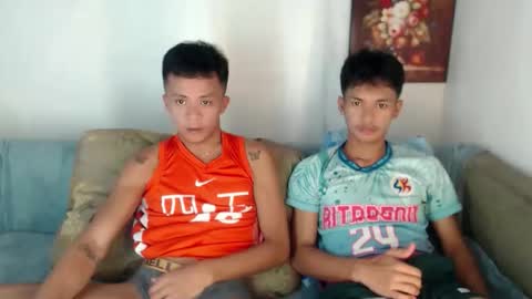 itzme cyril online show from April 29, 6:47 pm