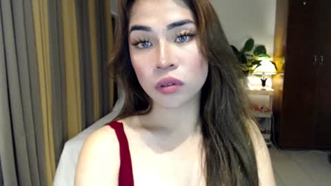 Snapshot of naughty_dreamerxxx chatting on January 29, 10:05 am Queen Jess online show from January 29, 10:05 am