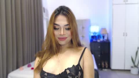 Queen Jess online show from June 13, 12:41 am