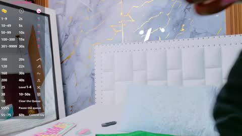 Snapshot of naughty_ebonyy chatting on September 12, 2:55 am SASHA online show from September 12, 2:55 am