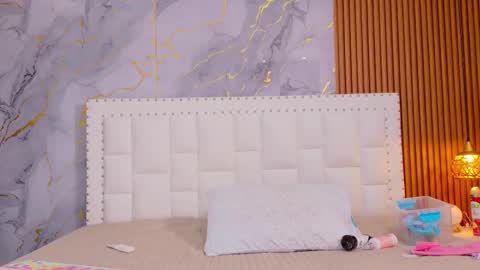 Snapshot of naughty_ebonyy chatting on November 29, 2:58 am SASHA online show from November 29, 2:58 am