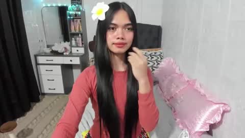 emma online show from December 23, 10:44 pm