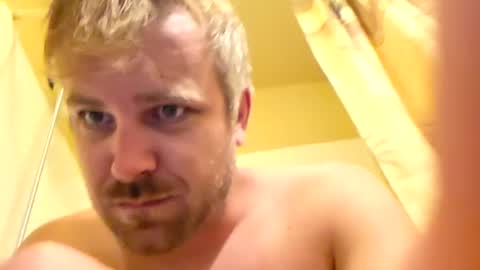 Snapshot of naughty_kinky1 chatting on June 20, 4:21 pm Naughty kinky1 online show from June 20, 4:21 pm