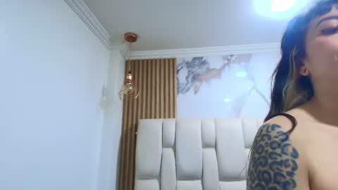 Snapshot of naughty_kittenm chatting on August 1, 11:31 am Kitten online show from August 1, 11:31 am