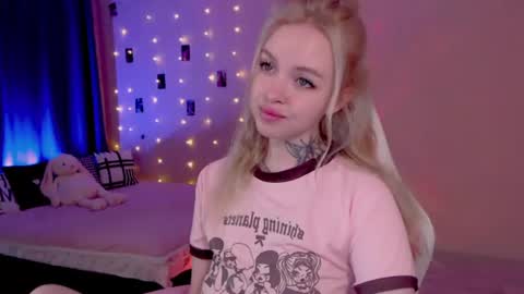 Mable online show from June 12, 1:26 am