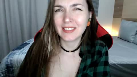 Ann online show from June 8, 2:23 am