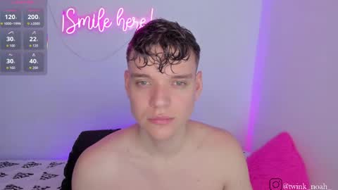 Snapshot of naughty_twink_ chatting on June 6, 5:06 pm Noah online show from June 6, 5:06 pm