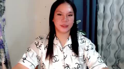 Snapshot of naughty_vies chatting on July 12, 8:44 pm Davies online show from July 12, 8:44 pm
