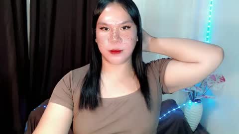 Snapshot of naughty_vies chatting on July 29, 10:13 am Davies online show from July 29, 10:13 am