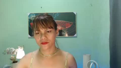 Snapshot of naughtychokey chatting on December 1, 4:01 pm naughtychokey online show from December 1, 4:01 pm