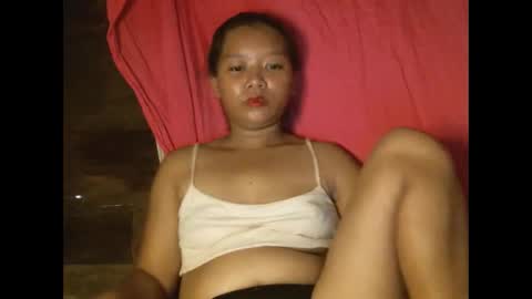 naughtycuttieangel online show from May 27, 2:41 am