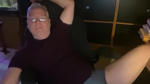 Snapshot of naughtydaddyla chatting on February 17, 2:20 am naughtydaddyla online show from February 17, 2:20 am