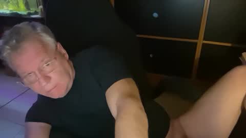 Snapshot of naughtydaddyla chatting on February 26, 7:09 am naughtydaddyla online show from February 26, 7:09 am