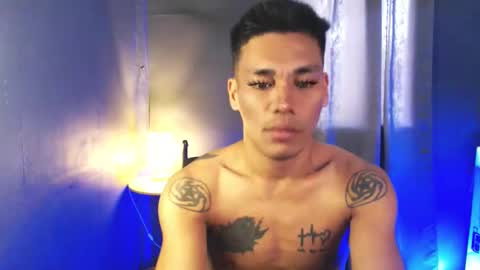 naughtyfuck_boy online show from May 2, 2:05 am