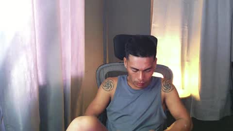 naughtyfuck_boy online show from August 8, 1:30 am