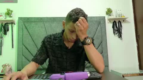 naughtyfusion_os online show from February 23, 12:46 pm