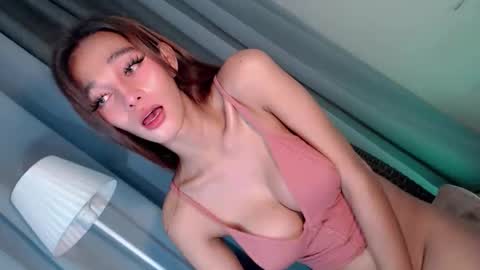 Snapshot of naughtygirlintown chatting on March 1, 1:51 am Mariella online show from March 1, 1:51 am