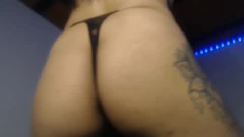 Snapshot of naughtyhotsquirt chatting on November 28, 7:16 pm Kimberly online show from November 28, 7:16 pm