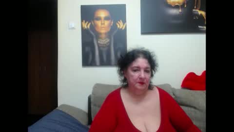 Snapshot of naughtykorin chatting on December 19, 11:23 pm korin online show from December 19, 11:23 pm