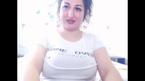 Snapshot of naughtymaya4you chatting on February 25, 8:46 am naughtymaya4you online show from February 25, 8:46 am